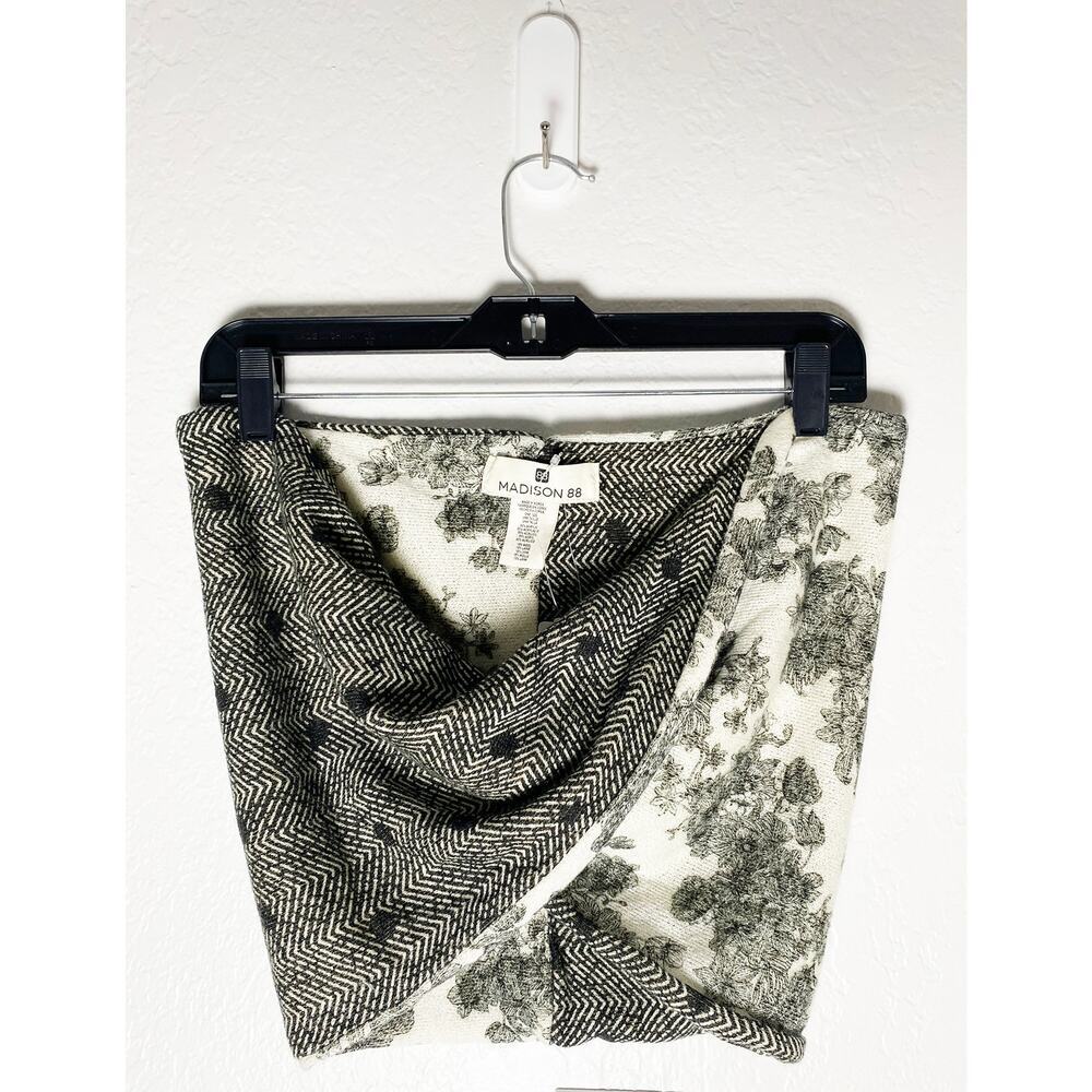 Madison 88 x Anthropologie Women's Infinity Scarf Twisted Snood Beige Black NWT‎